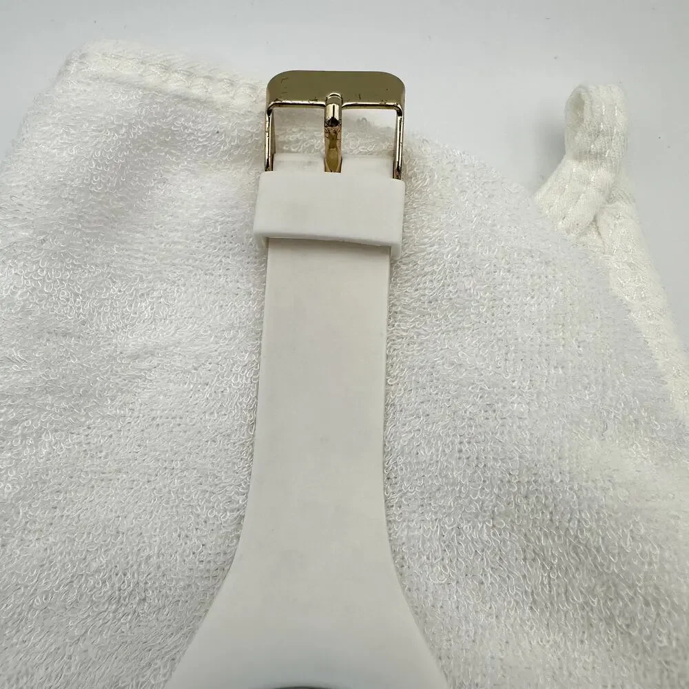 White Silicone Quartz Analog Watch Gold-Tone Accents